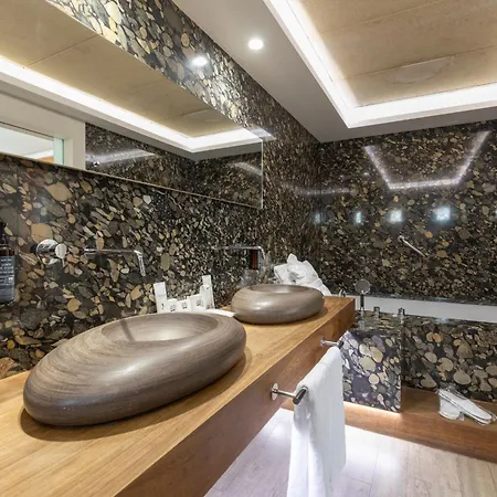 Hotel Bibo Recogidas 4*